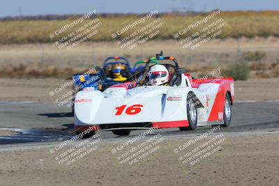 media/Nov-19-2022-CalClub SCCA (Sat) [[baae7b5f0c]]/Group 1/Race (Outside Grapevine)/